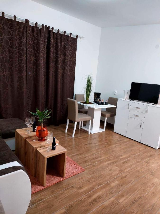 Filigran Aparthotel Palic